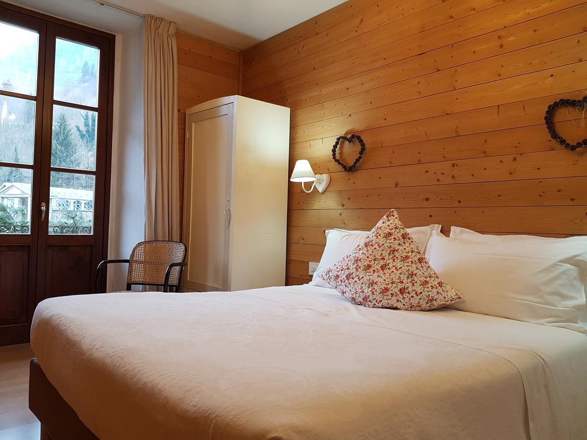 Hotel Pedretti Branzi Eksteriør billede