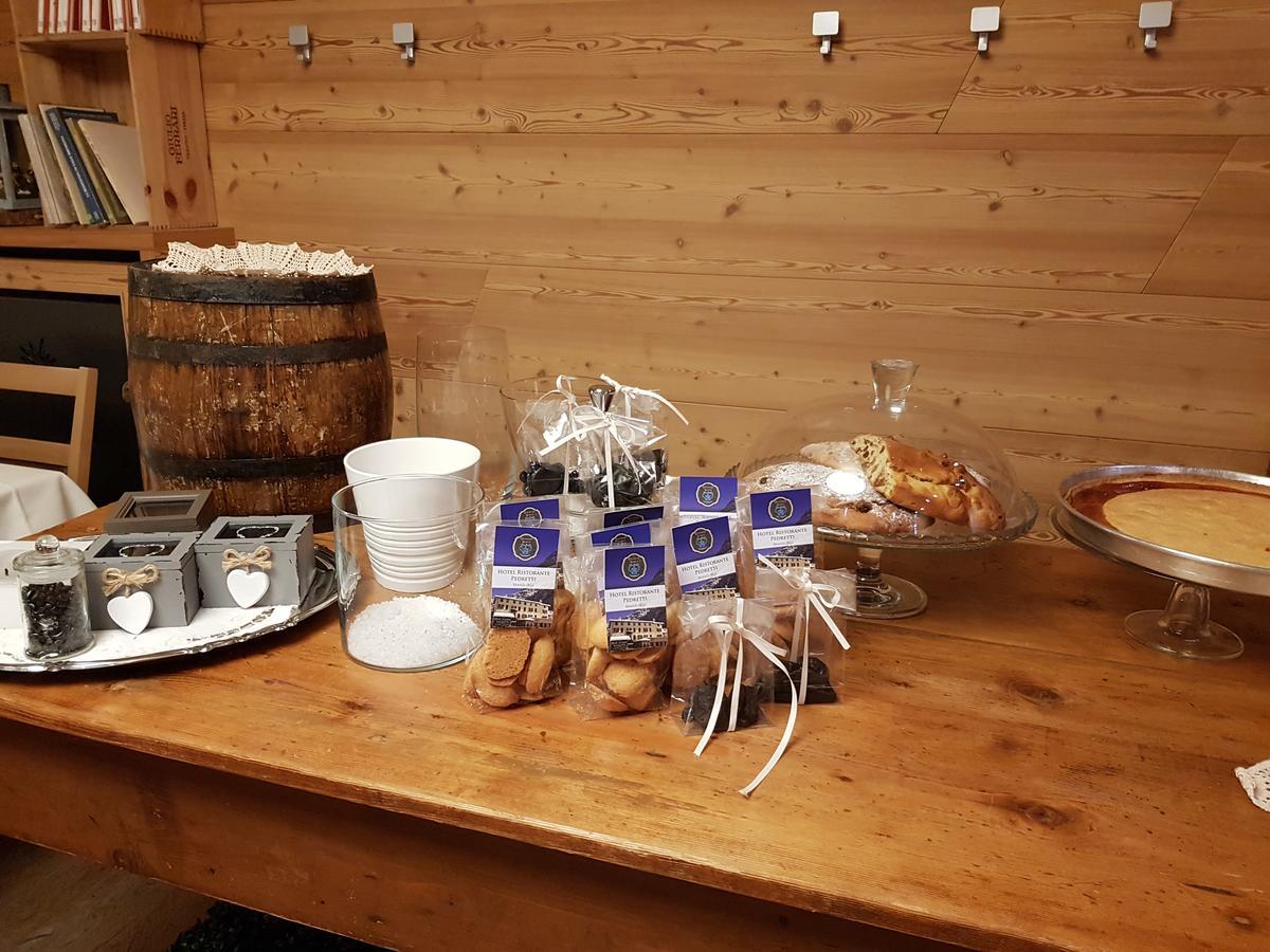 Hotel Pedretti Branzi Eksteriør billede