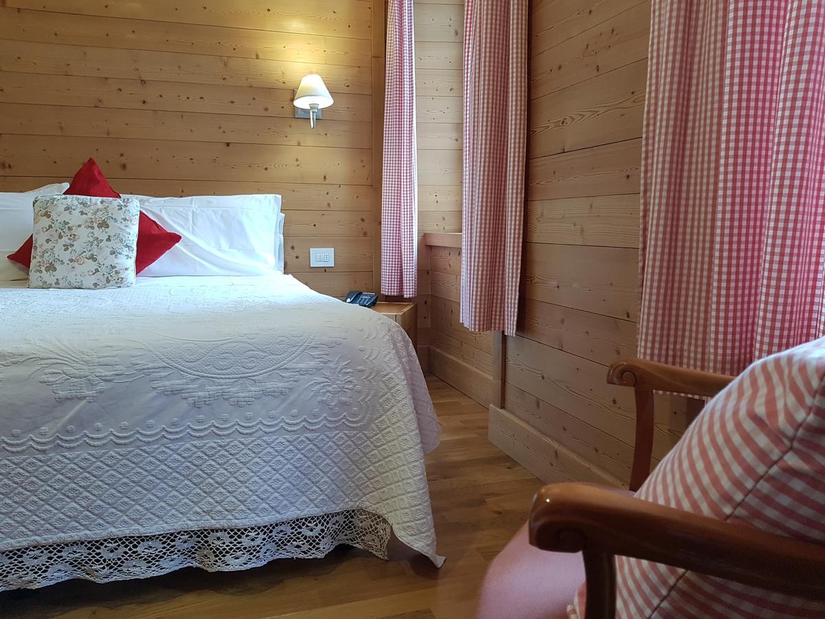 Hotel Pedretti Branzi Eksteriør billede