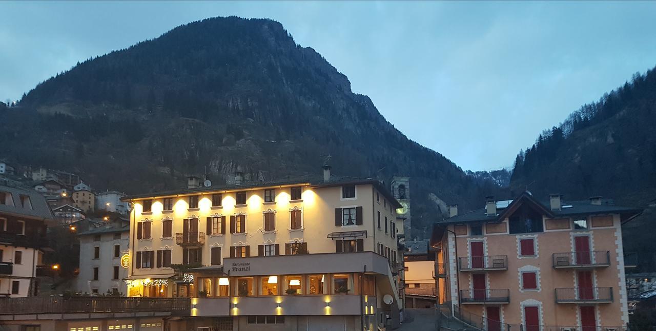 Hotel Pedretti Branzi Eksteriør billede
